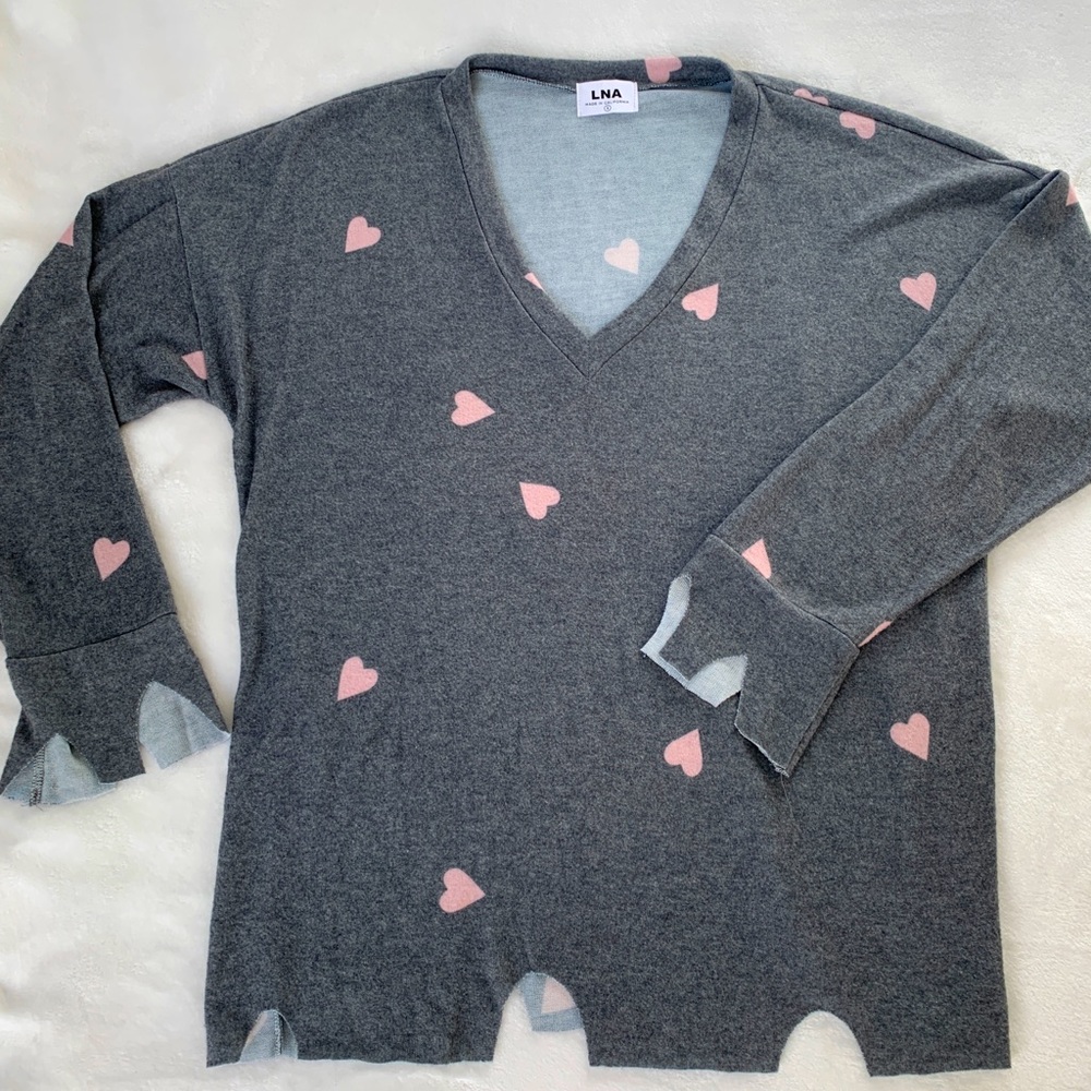 LNA V-neck Sweater